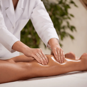 Massage décongestionnant des jambes